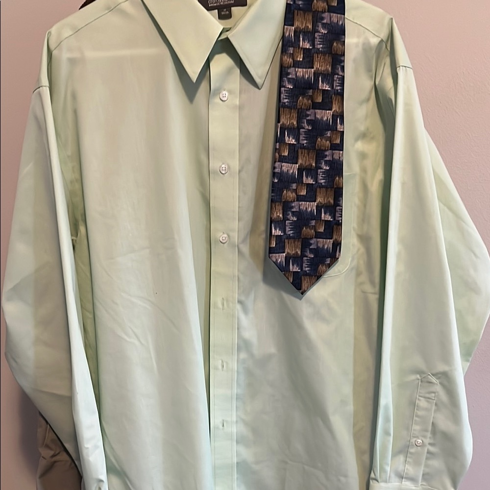Croft & Barrow Green Dress Shirt Classic Business Style